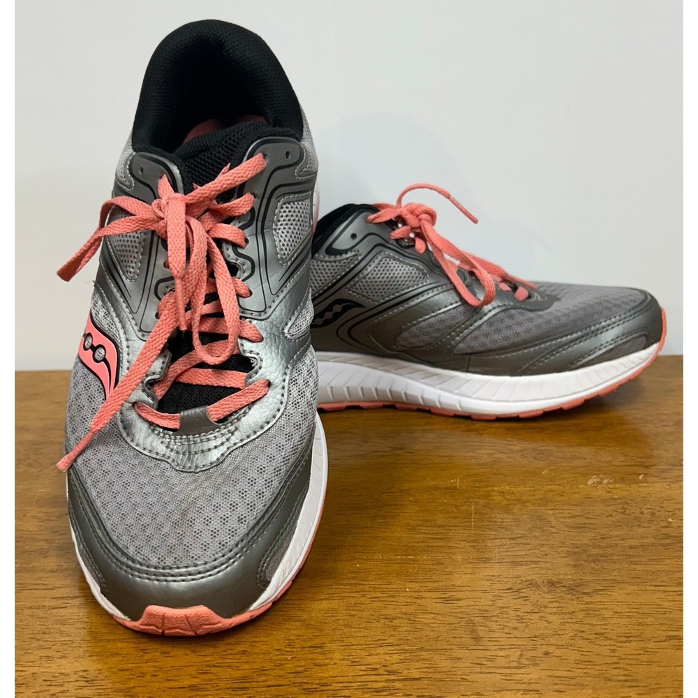 Saucony Cohesion 12 Womens 10 W Grey Coral Running Shoes S10472-3 Wide Sneaker